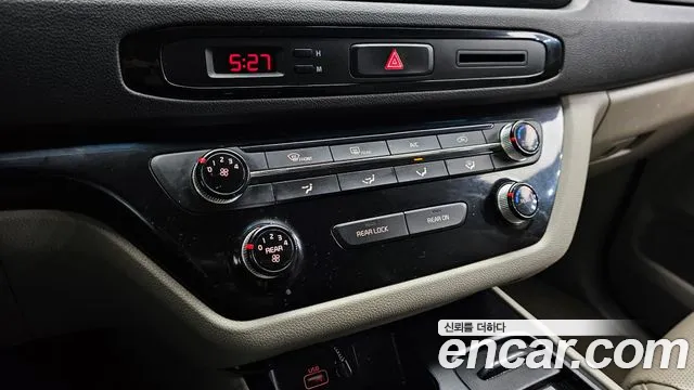 Kia Canival 2016 — фото 18