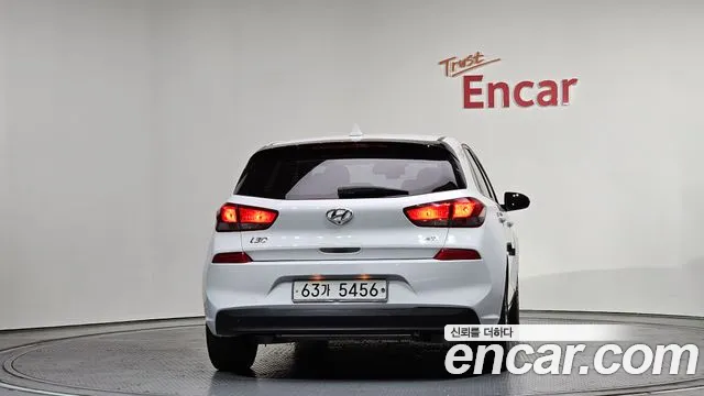 Hyundai i30 2018 — фото 4