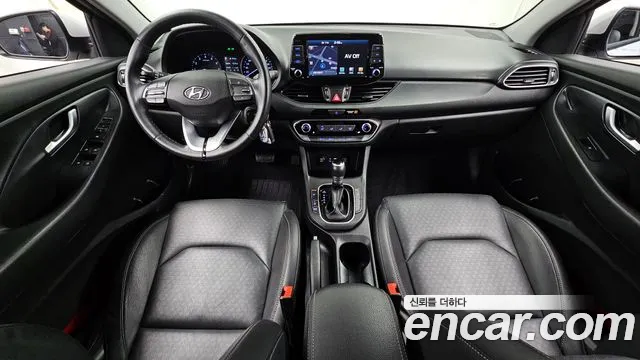 Hyundai i30 2018 — фото 7