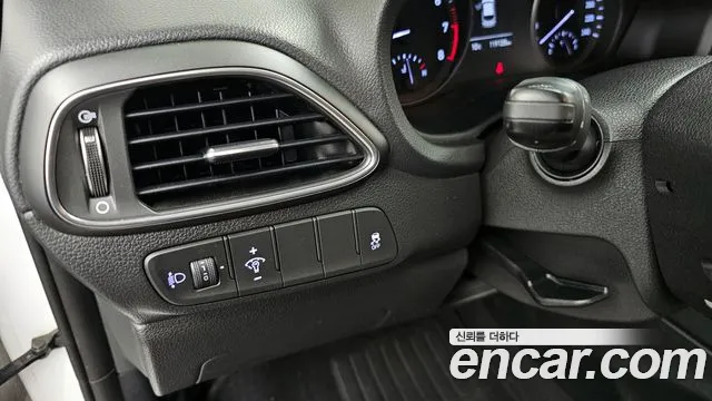 Hyundai i30 2018 — фото 14
