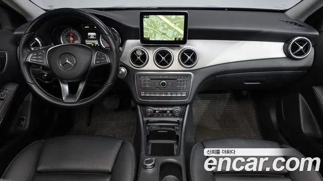 Mercedes-Benz GLA-Class 2016 — фото 7