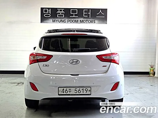 Hyundai i30 2012 — фото 15