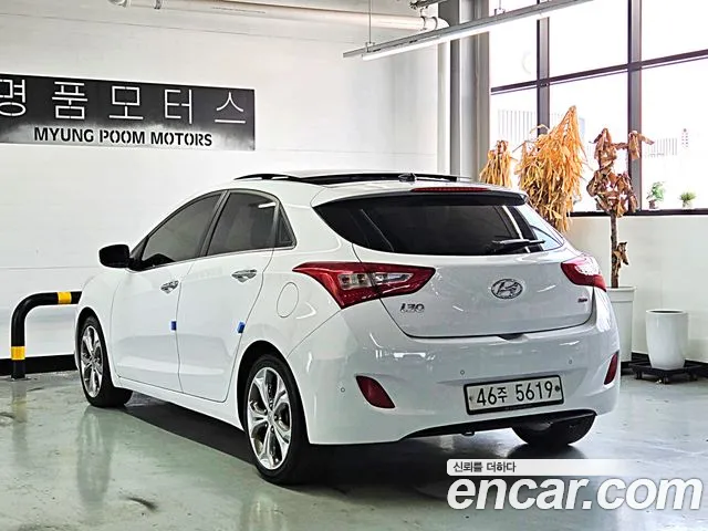 Hyundai i30 2012 — фото 16
