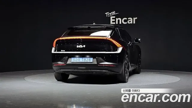 Kia EV6 2022 — фото 4