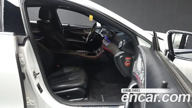 Mercedes-Benz CLS-Class 2023 — фото 10
