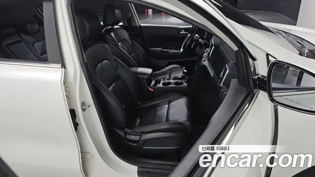 Kia Sportage 2016 — фото 12