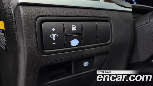 Hyundai Genesis 2016 — фото 14