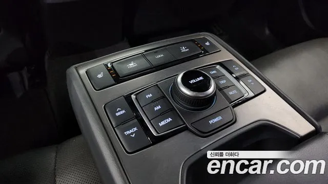 Hyundai Genesis 2016 — фото 20