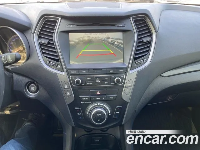 Hyundai Santafe 2015 — фото 10