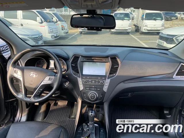 Hyundai Santafe 2015 — фото 18