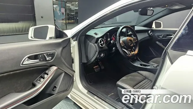 Mercedes-Benz CLA-Class 2019 — фото 11