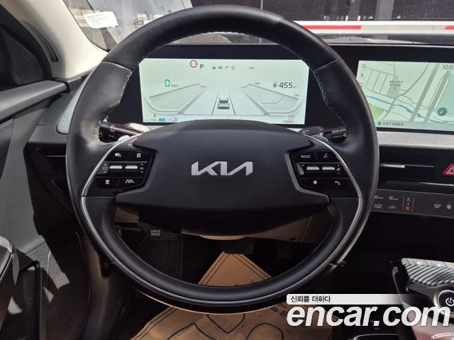 Kia EV6 2022 — фото 15