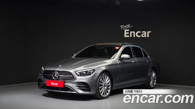 Mercedes-Benz E-Class 2022 — фото 1