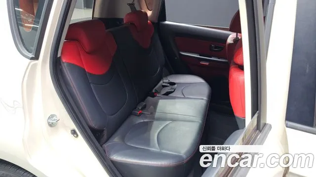 Kia Soul 2010 — фото 12