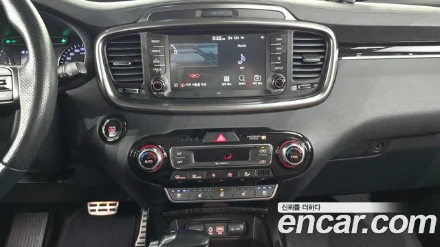 Kia Sorento 2019 — фото 14