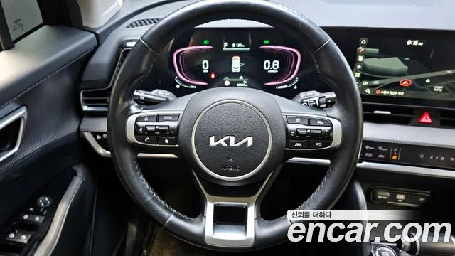 Kia Sportage 2022 — фото 13
