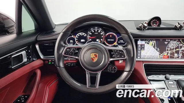 Porsche Panamera 2020 — фото 13