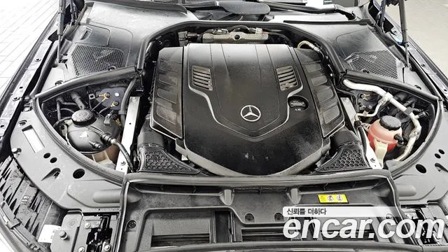 Mercedes-Benz S-Class 2022 — фото 6