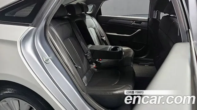 Hyundai Sonata 2016 — фото 12