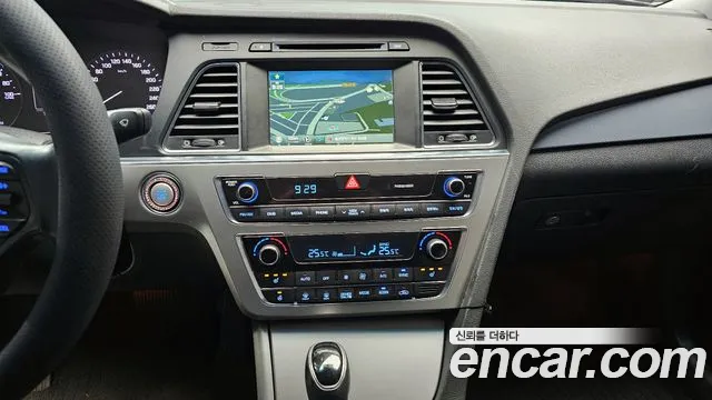 Hyundai Sonata 2016 — фото 14