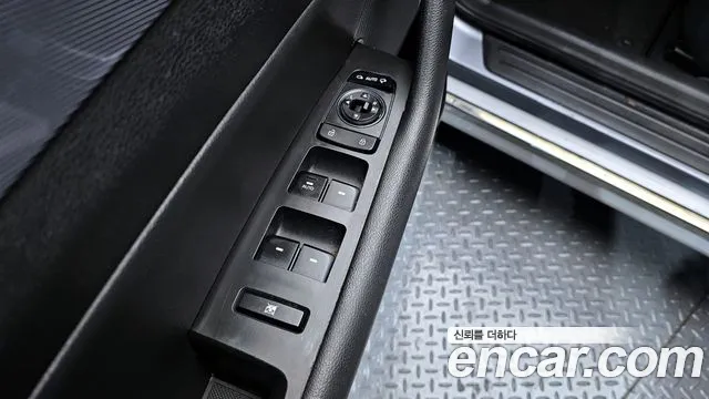Hyundai Sonata 2016 — фото 17