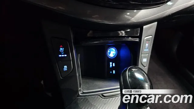 Hyundai i40 2016 — фото 16
