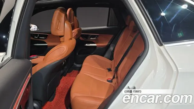 Mercedes-Benz GLC-Class 2024 — фото 12