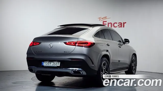 Mercedes-Benz GLE-Class 2021 — фото 2