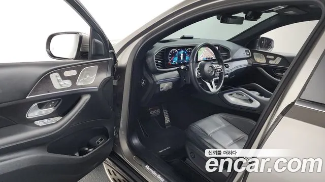 Mercedes-Benz GLE-Class 2021 — фото 10
