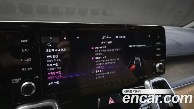 Kia Sorento 2021 — фото 16