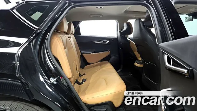 Kia EV6 2023 — фото 12