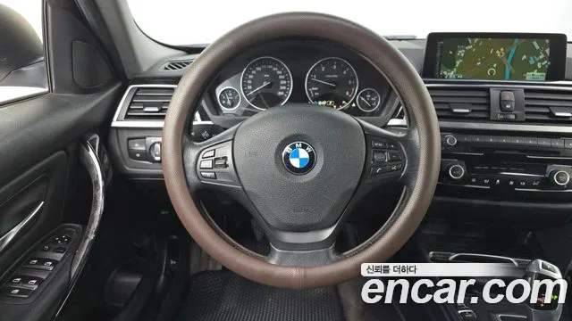 BMW 3-Series 2016 — фото 13