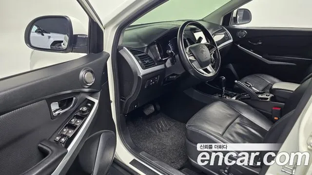 KG_Mobility_Ssangyong KORANDO 2017 — фото 11