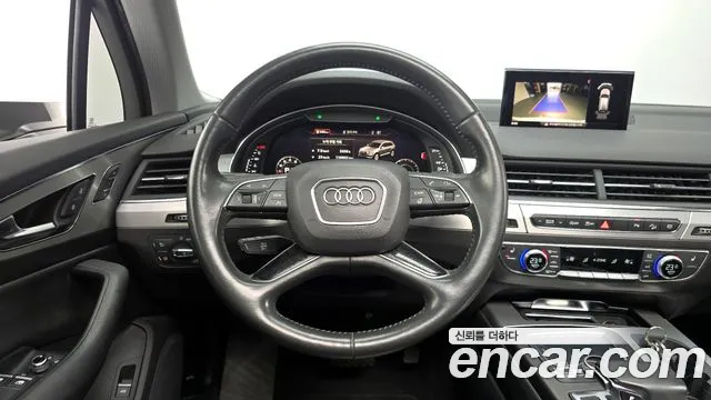 Audi Q7 2019 — фото 13