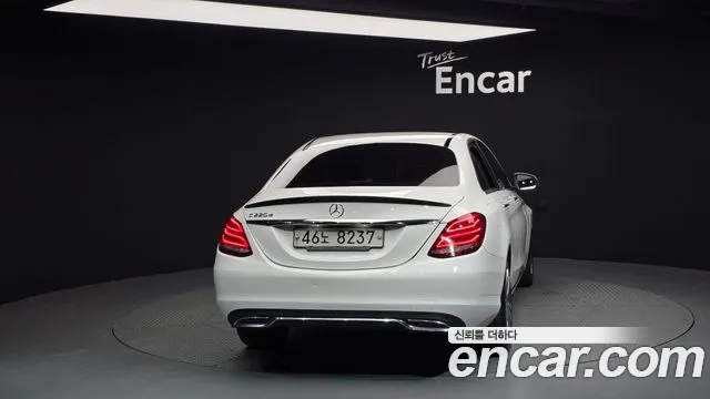 Mercedes-Benz C-Class 2018 — фото 4
