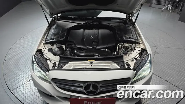 Mercedes-Benz C-Class 2018 — фото 6