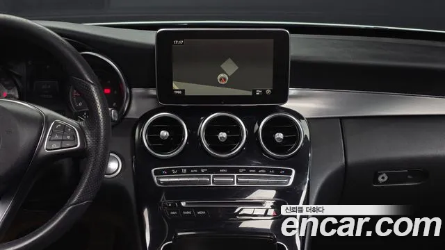 Mercedes-Benz C-Class 2018 — фото 14
