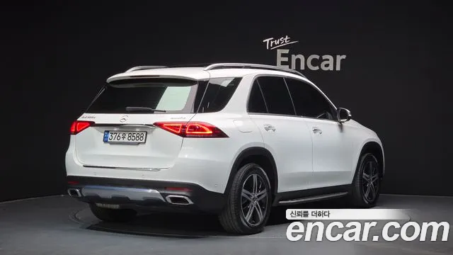 Mercedes-Benz GLE-Class 2020 — фото 2