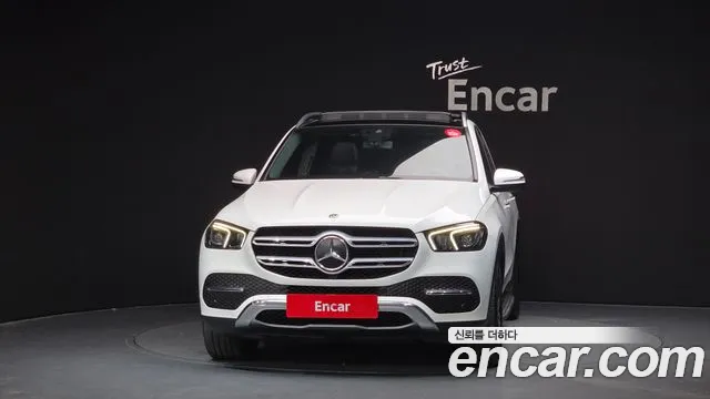 Mercedes-Benz GLE-Class 2020 — фото 3