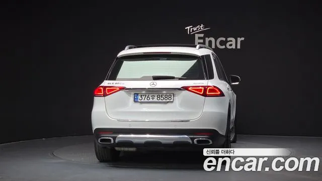 Mercedes-Benz GLE-Class 2020 — фото 4