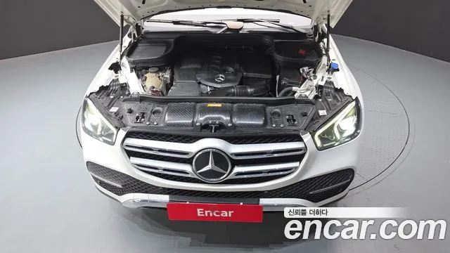 Mercedes-Benz GLE-Class 2020 — фото 6