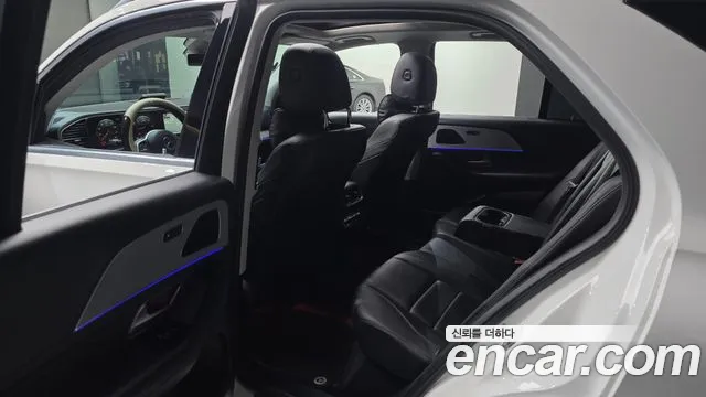 Mercedes-Benz GLE-Class 2020 — фото 11