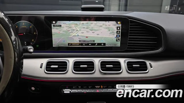 Mercedes-Benz GLE-Class 2020 — фото 15