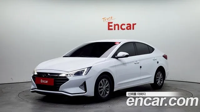 Hyundai AVANTE 2019 — фото 1