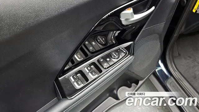 Kia Niro 2020 — фото 13