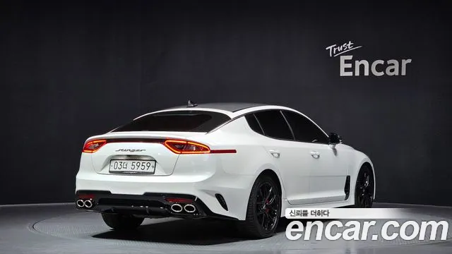 Kia Stinger 2018 — фото 2