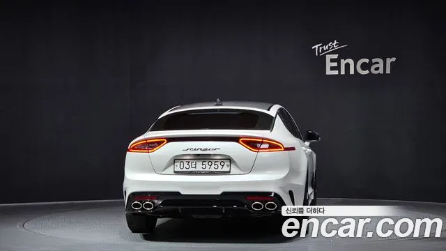 Kia Stinger 2018 — фото 4
