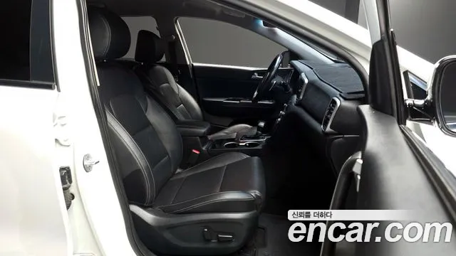Kia Sportage 2019 — фото 11