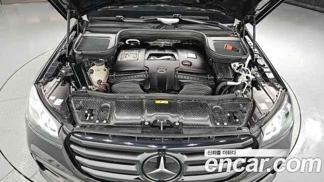 Mercedes-Benz GLS-Class 2024 — фото 6