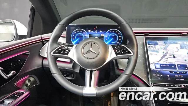 Mercedes-Benz EQE 2023 — фото 11